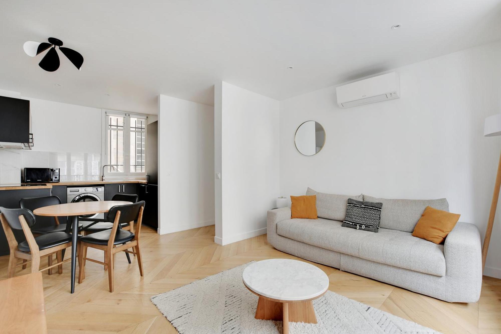 Pick A Flat'S Apartments In Saint Michel - Rue Du Sommerard Paris Dış mekan fotoğraf